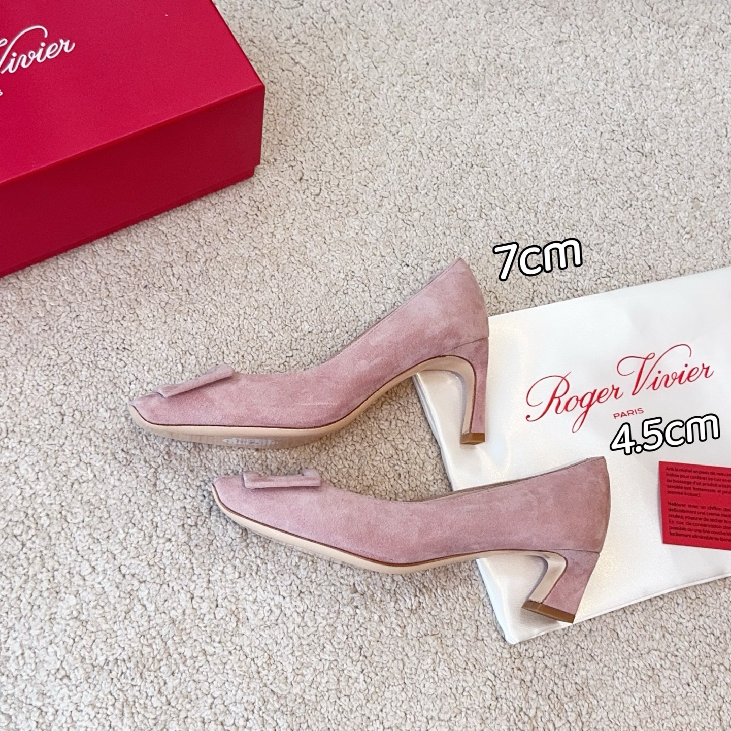 Roger Vivier RV新品绒面Trompette细高跟鞋