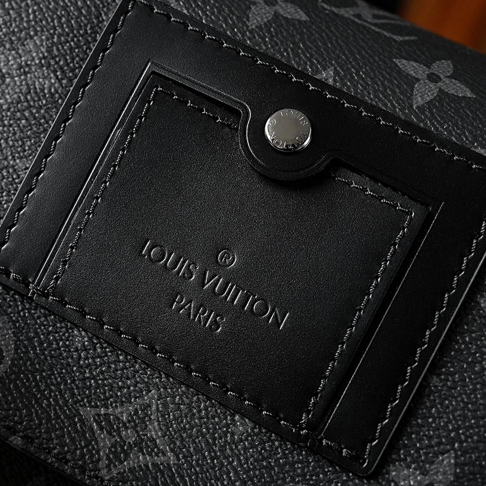 VOYAGER小號郵差包 M40511
晶片碼可査詢 AS私品版👜A-95