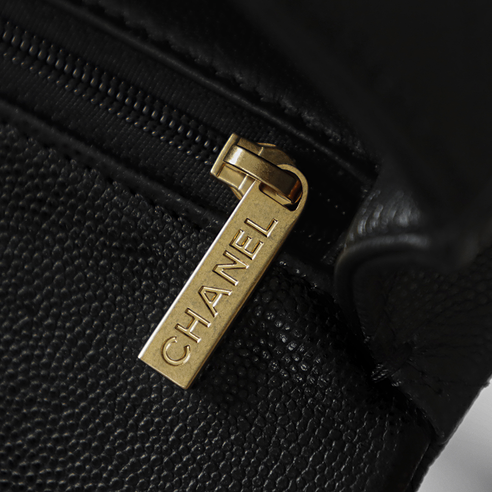 25B 穿皮手柄CF MINI大號鑒定版👜C-1880
一包一碼 支持全球鑒定查驗身份證原廠專G
Hass皮料過關清單資料可査詢