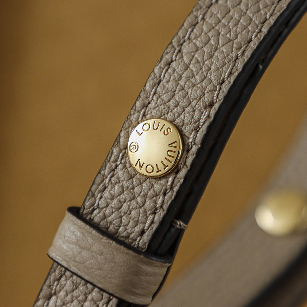 Pochette Metis 郵差包 M23081
晶片碼可査詢 AS渠道版👜A-118