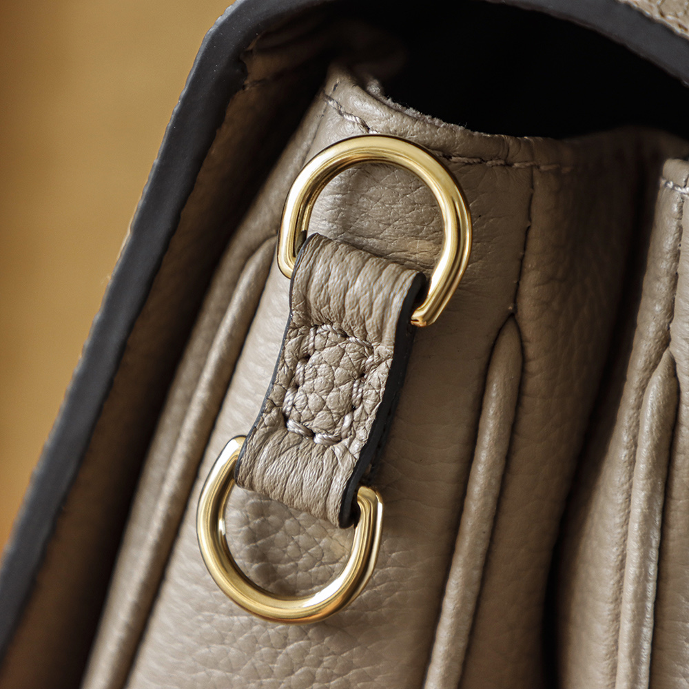 Pochette Metis 郵差包 M23081
晶片碼可査詢 AS渠道版👜A-118