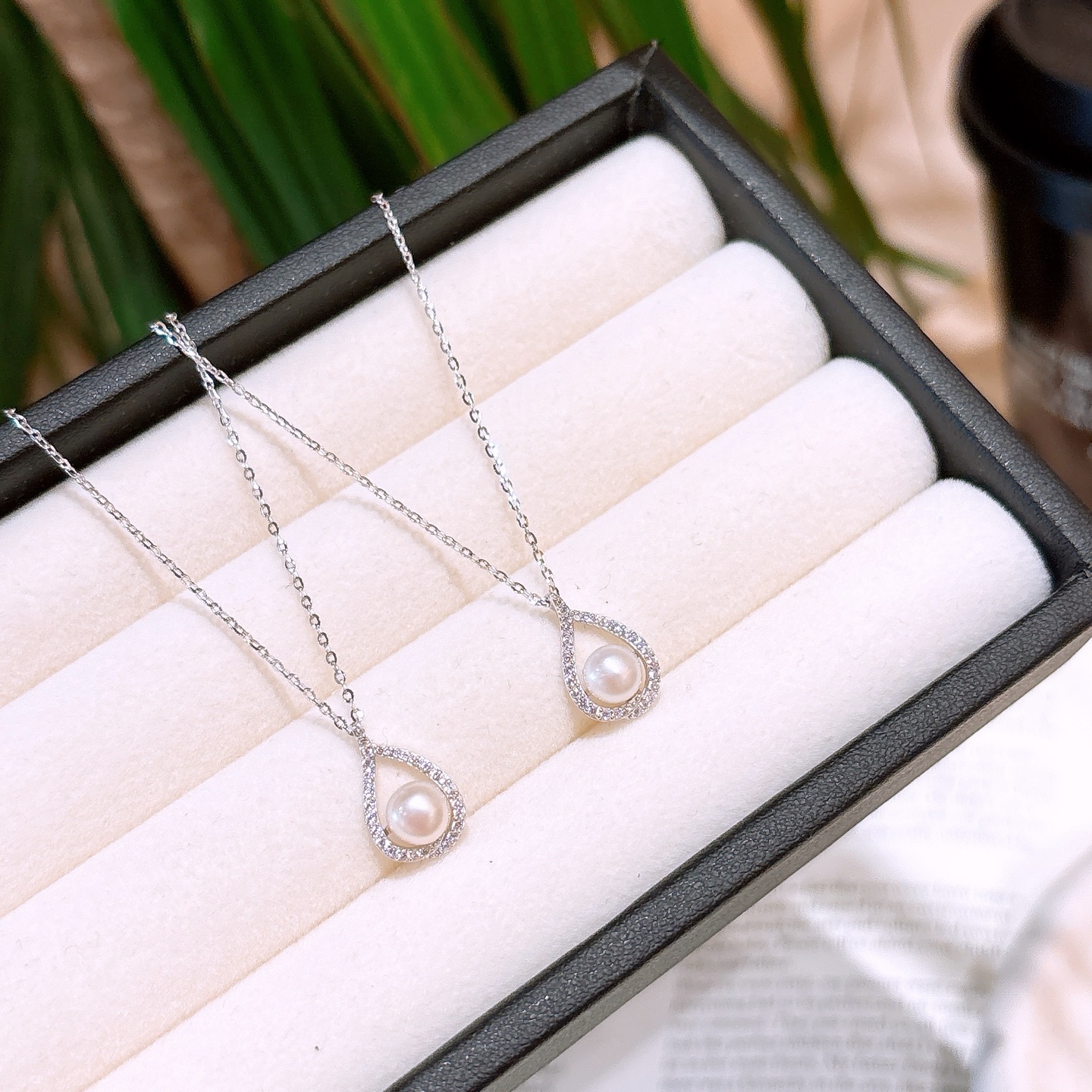 High Polish Silver Necklace Sweet & Cool Wedding Registration Silver