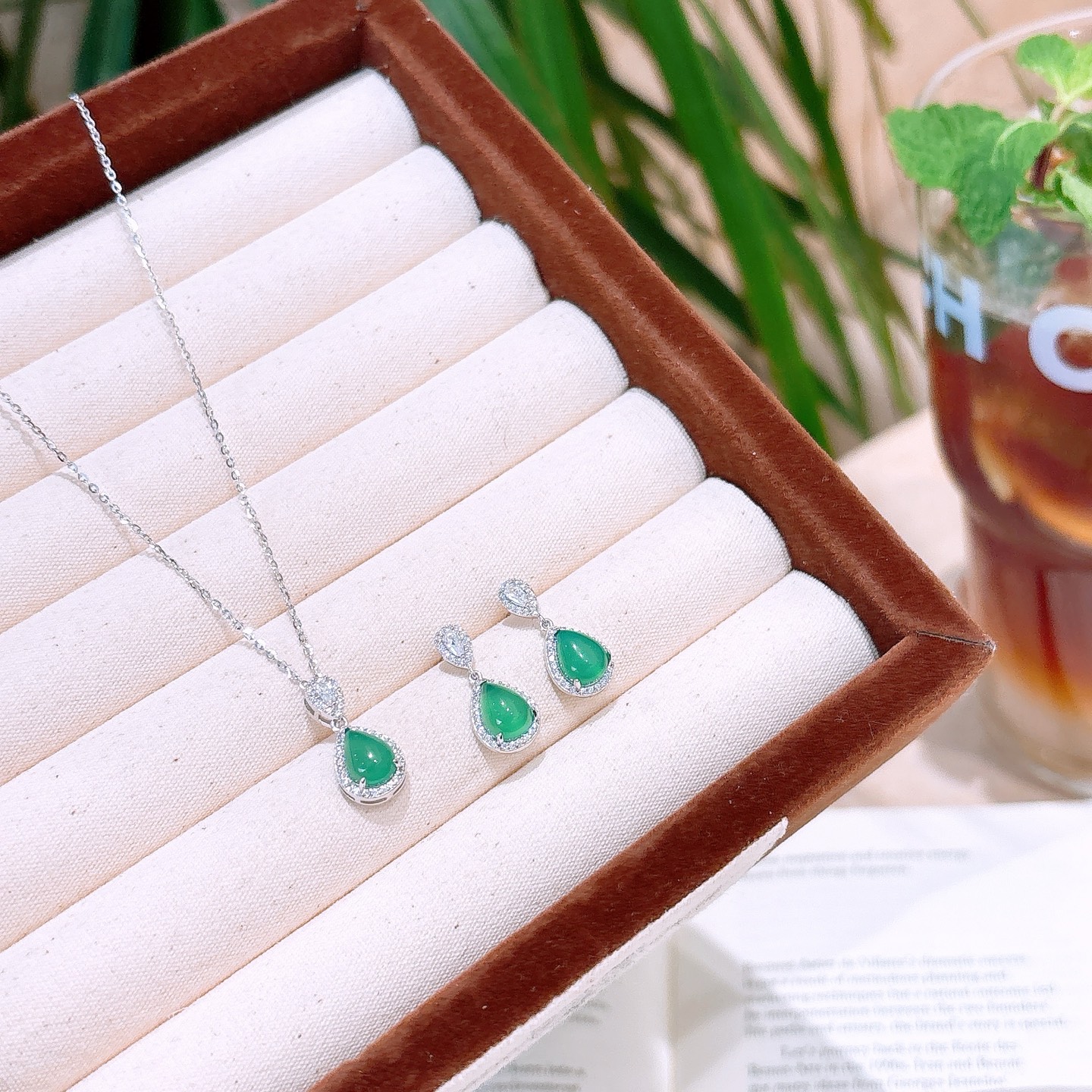 Hypoallergenic Silver Earrings & Necklace Set Sweet & Cool Christmas