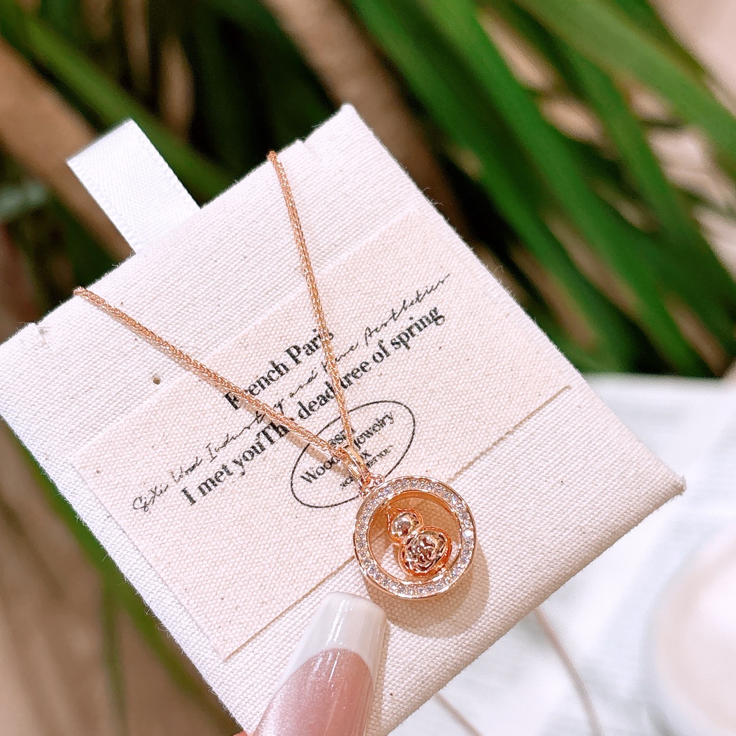 幻想的高品質シルバーネックレスゴールド 婚約