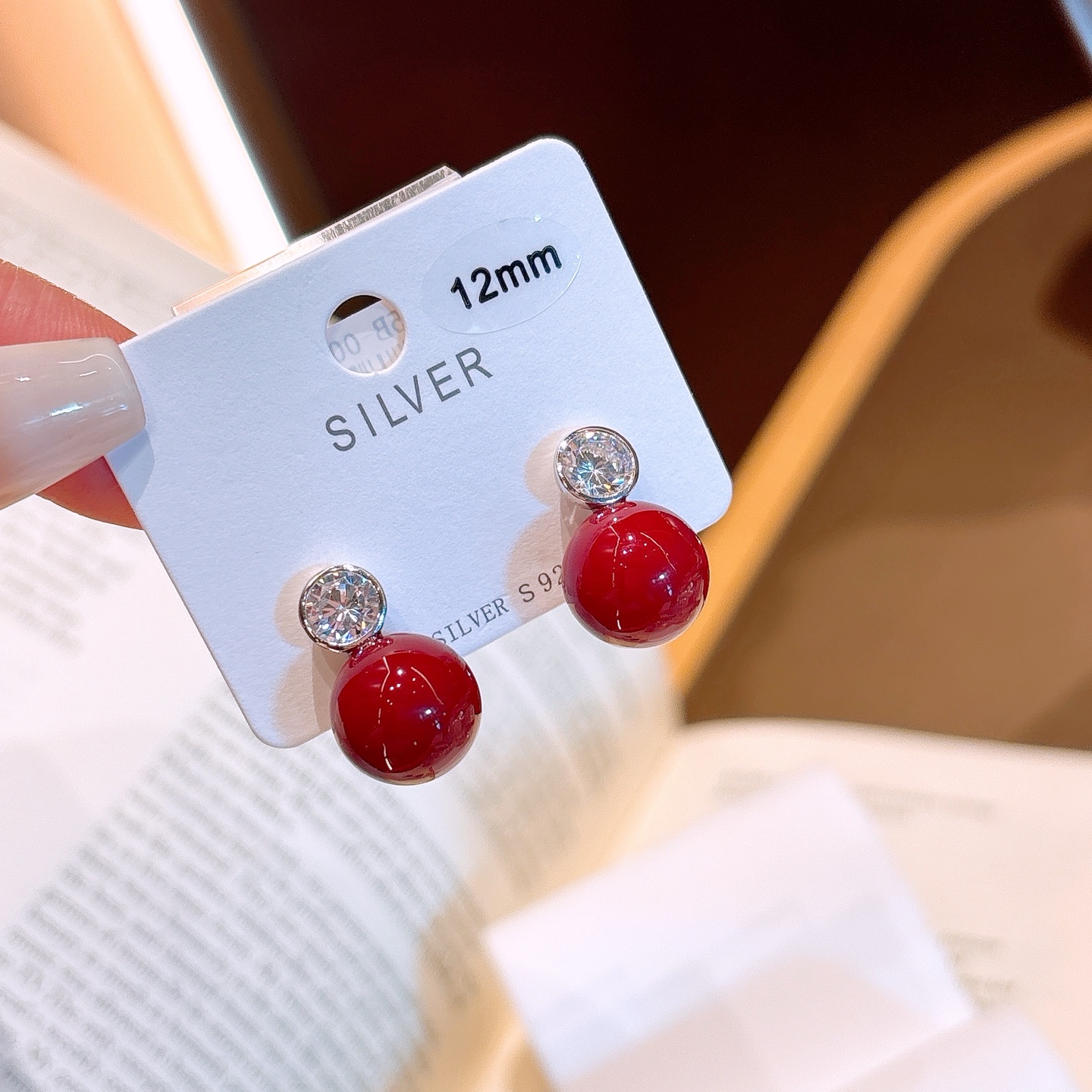 シックファインシルバーイヤリングシルバー 新年