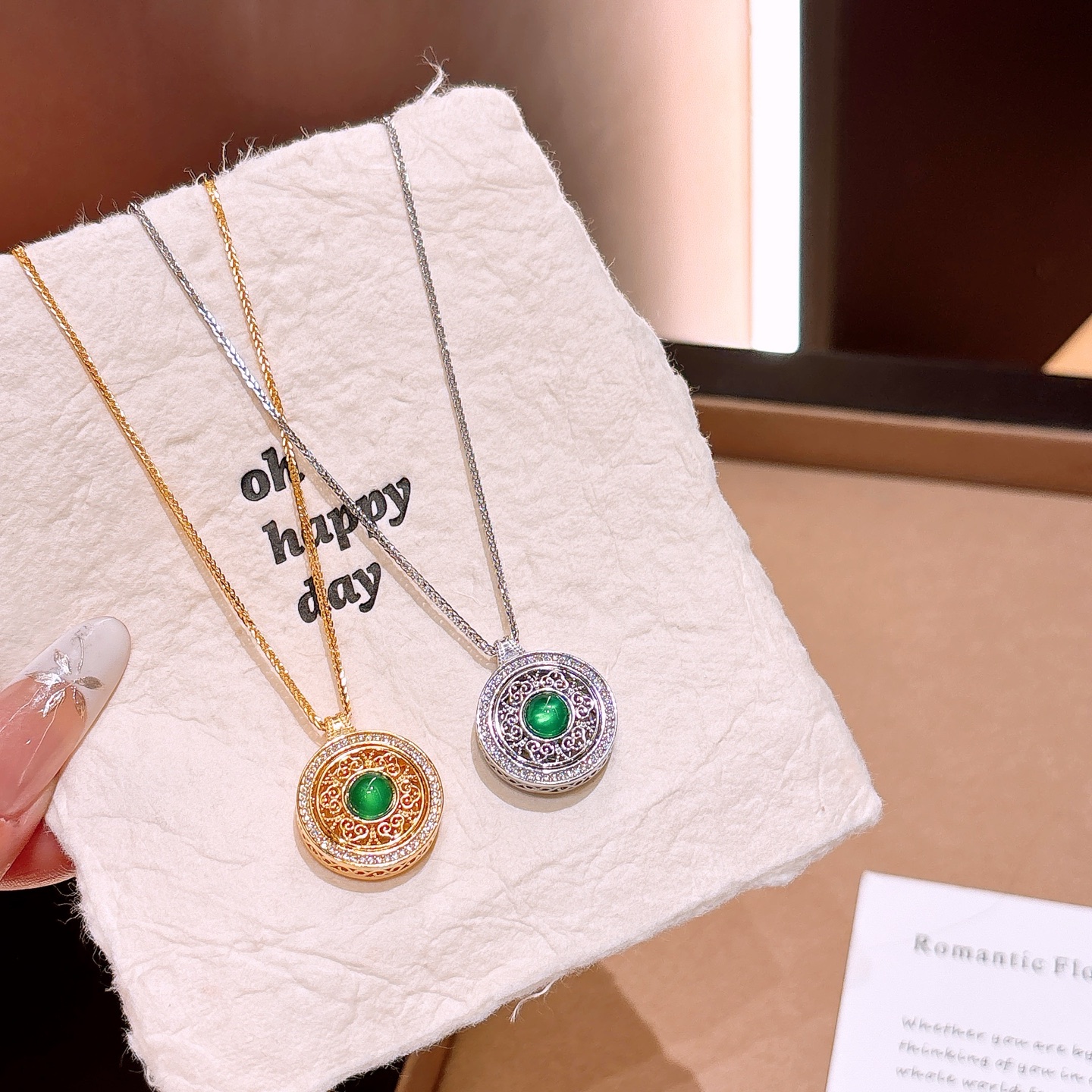 可愛いアレルギー対応シルバーネックレスゴールド 卒業