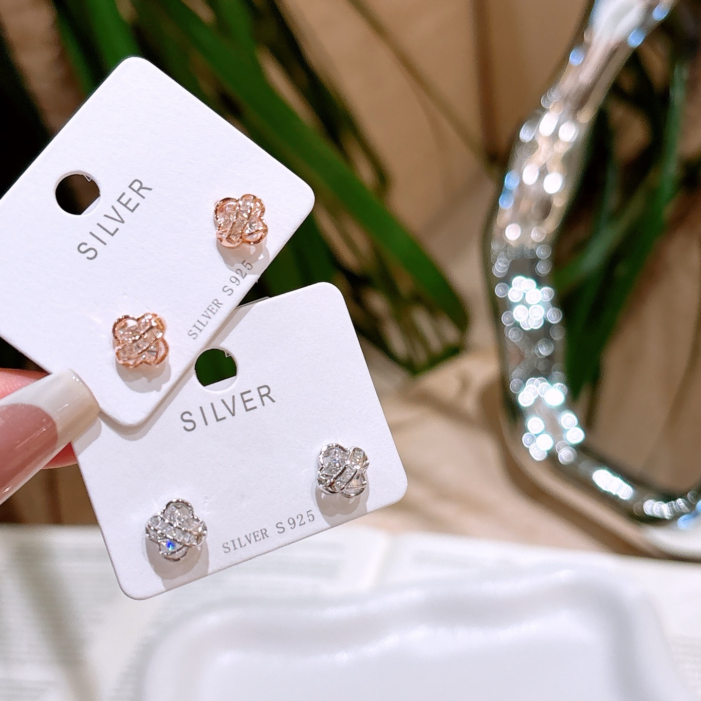 軽やか925シルバーイヤリングシルバー 年次パーティー