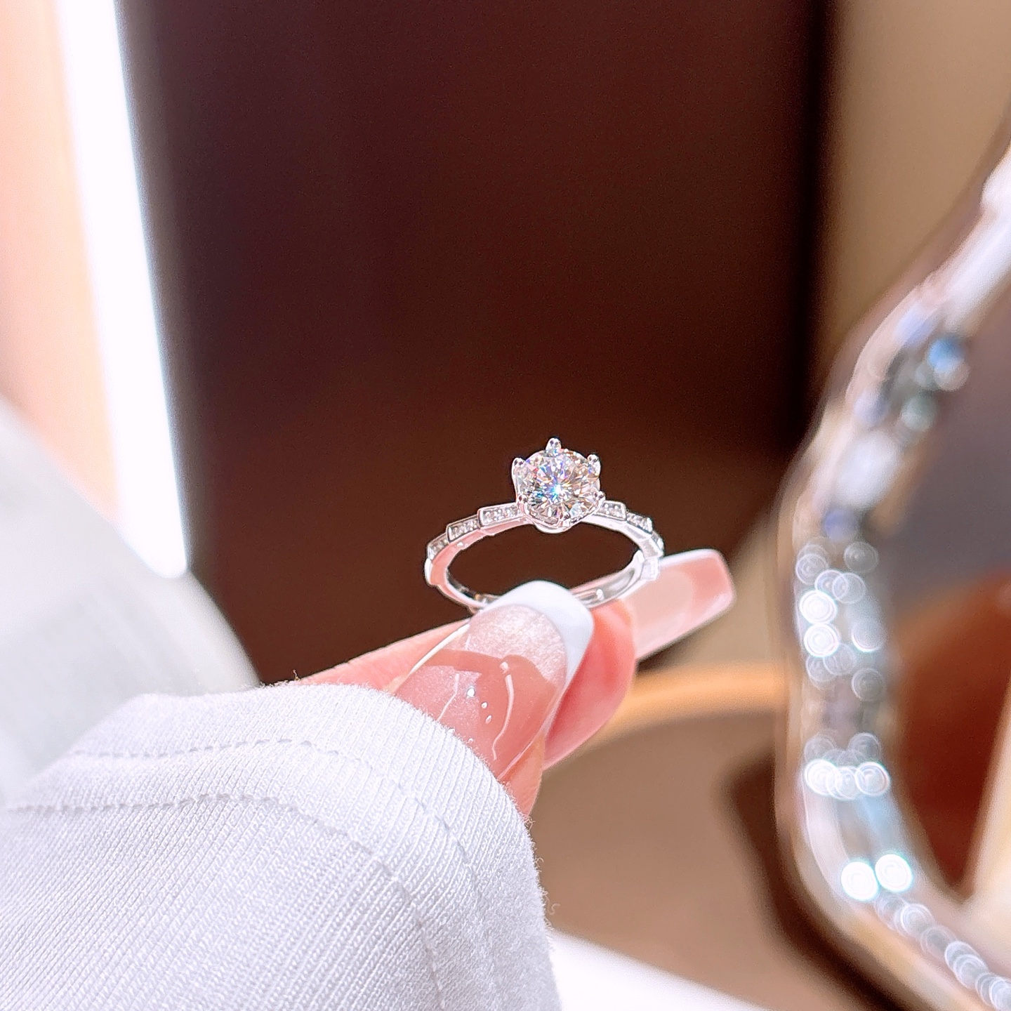 軽やか925シルバーモアッサナイトリングシルバー 母の誕生日