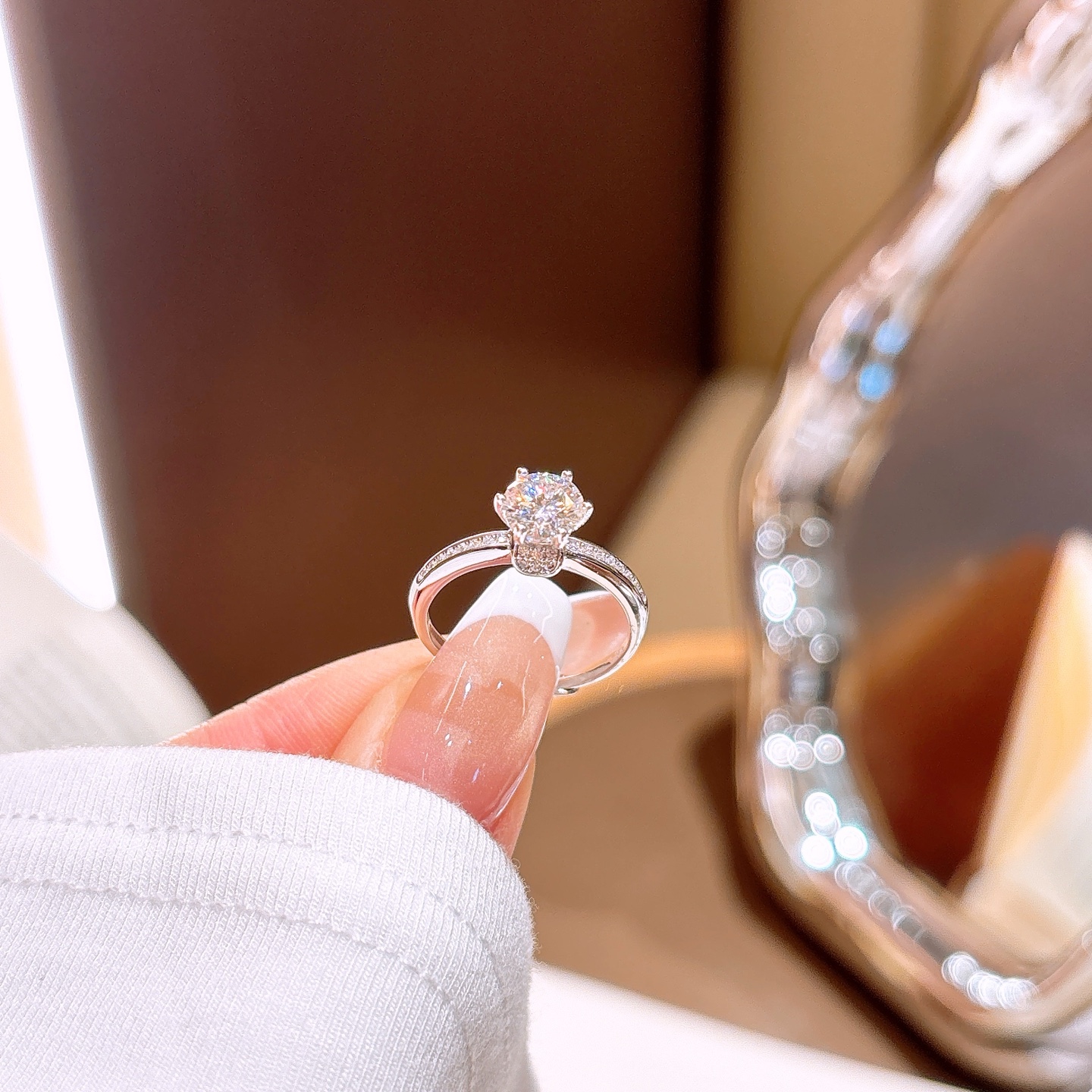 ロマンチックアレルギー対応シルバーモアッサナイトリングシルバー 母の誕生日