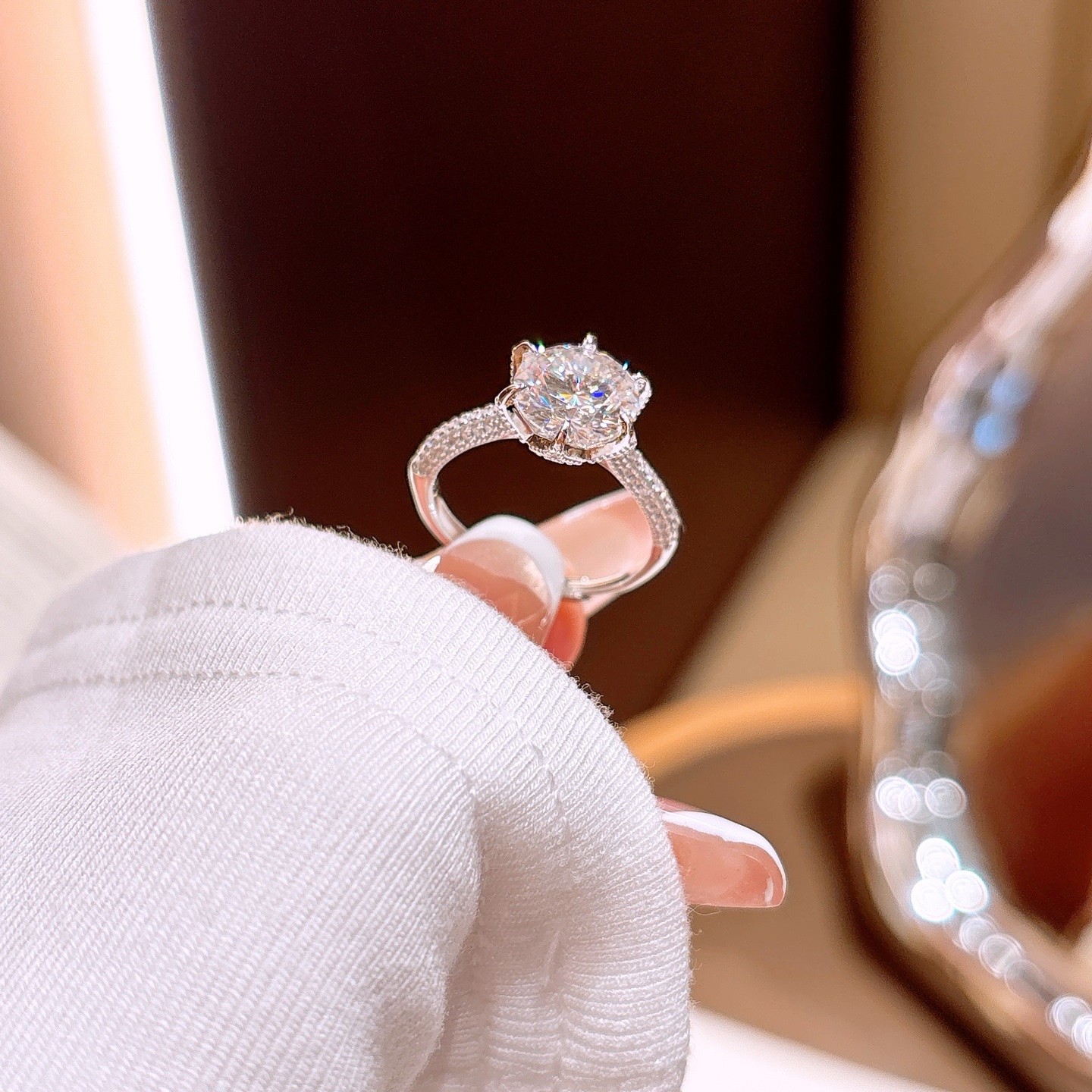 フレッシュ低アレルギー銀モアッサナイトリングゴールド 婚姻届提出