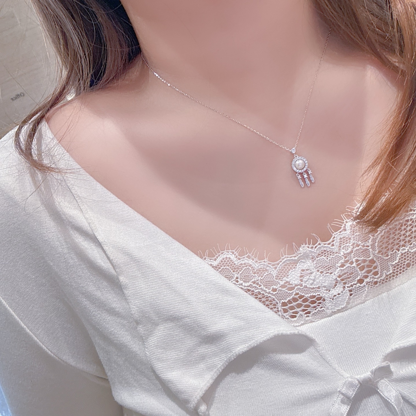 Solid Silver Moissanite Necklace Sweet & Cool Anniversary Silver