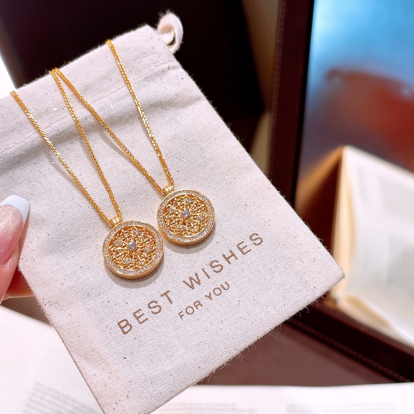 シック高品質シルバーネックレスゴールド 新年