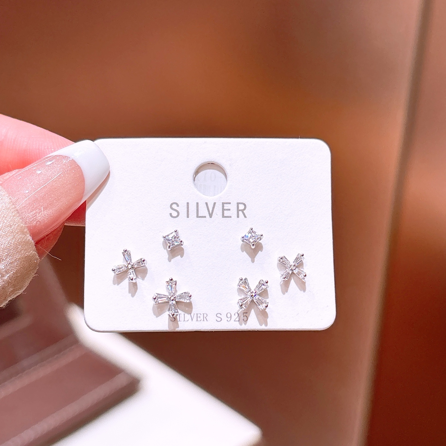 ユニークアレルギー対応シルバーイヤリングシルバー 父の日