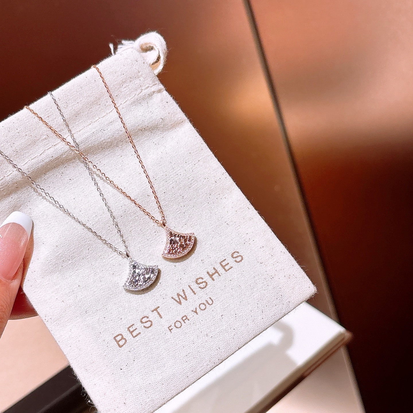 ファッション高品質シルバーネックレスゴールド 旅行