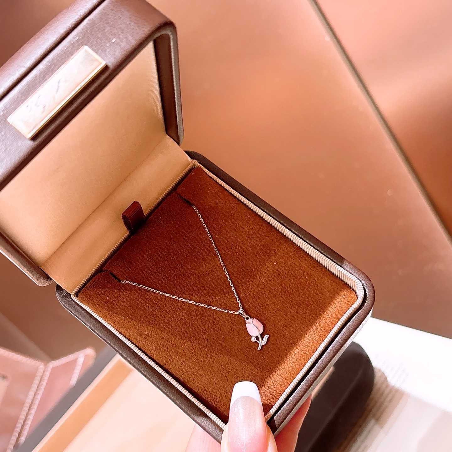 ミニマルアレルギー対応シルバーネックレスシルバー 告白