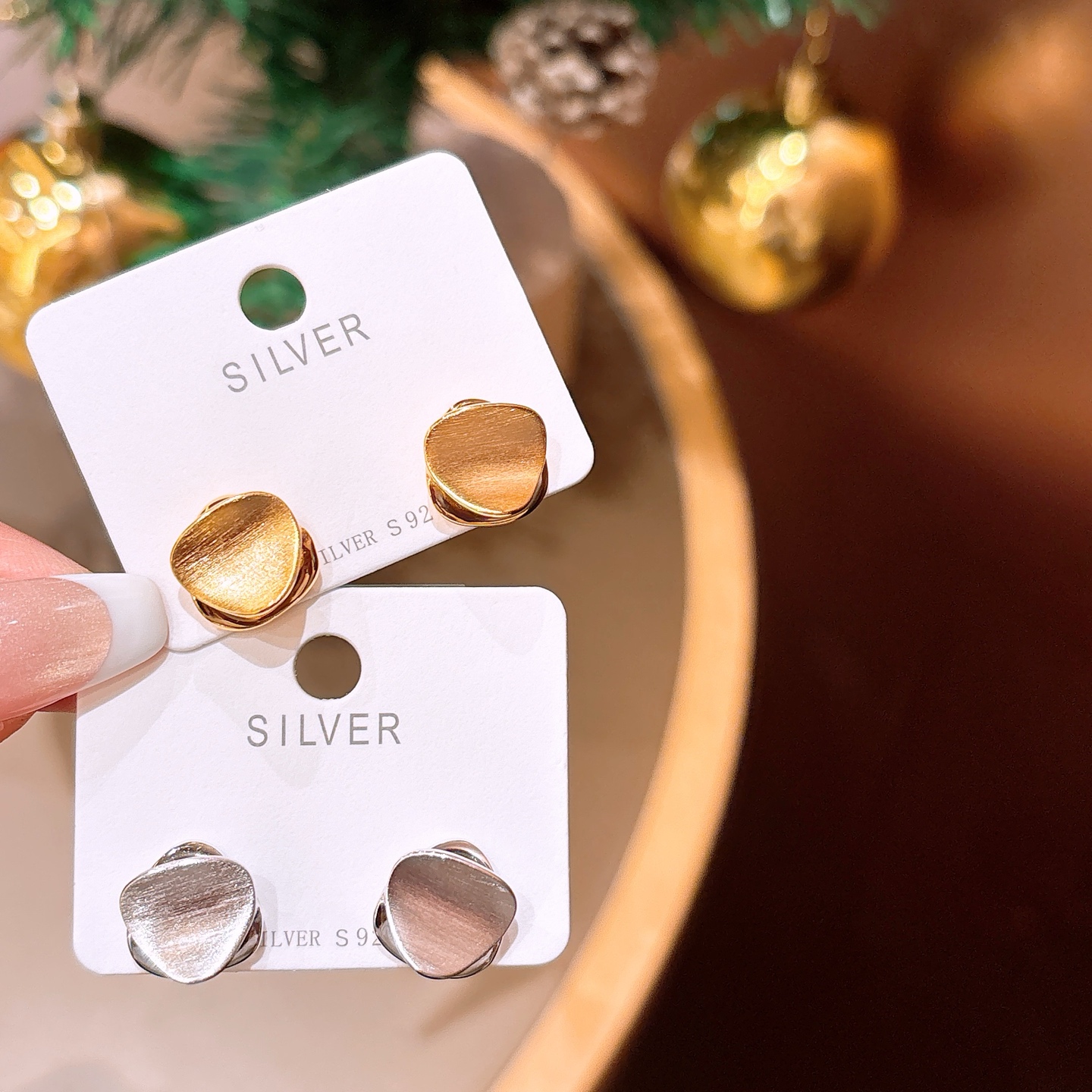 ファッションアレルギー対応シルバーイヤリングシルバー 春節