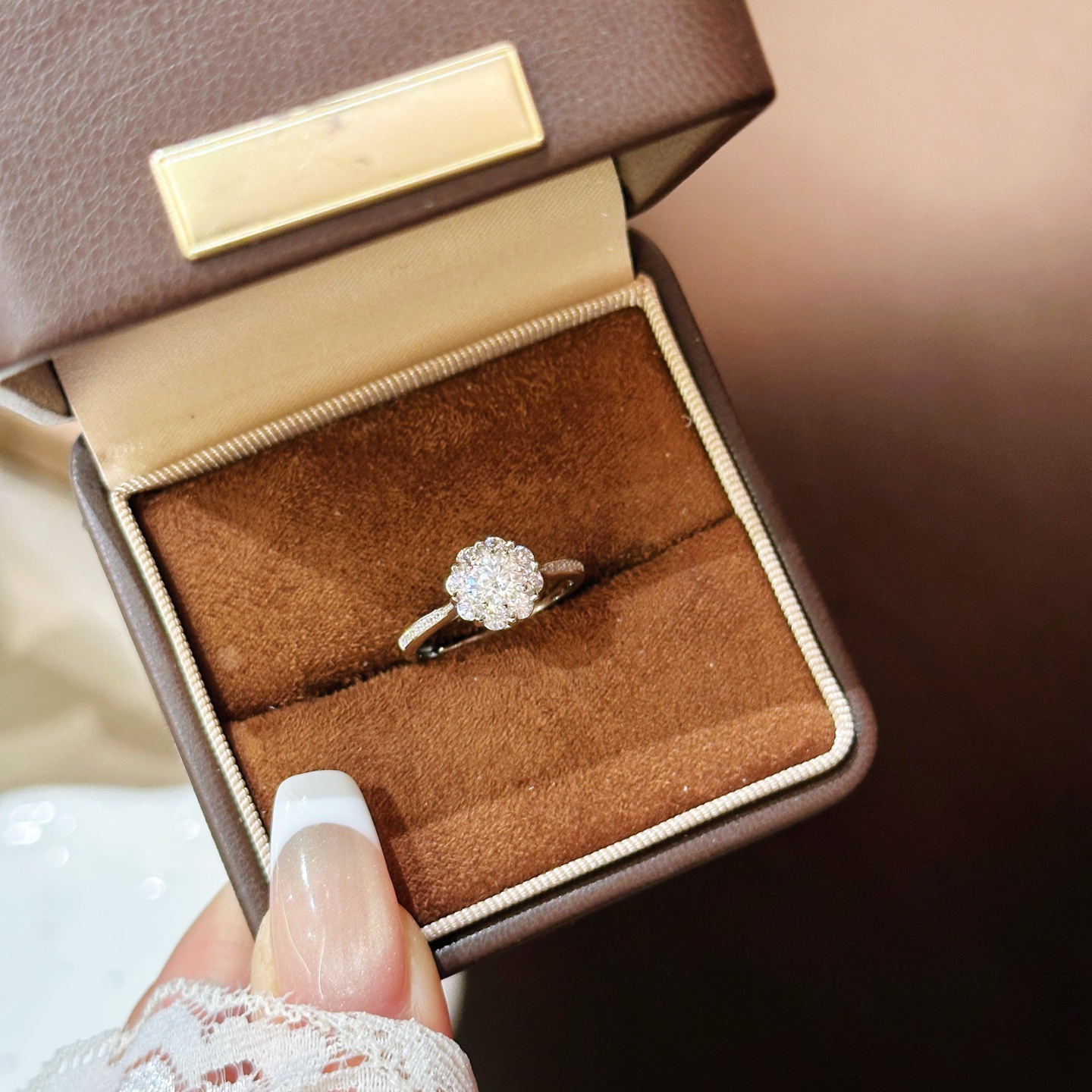 Fine Silver Moissanite Ring Intellectual Wedding Favor Gold