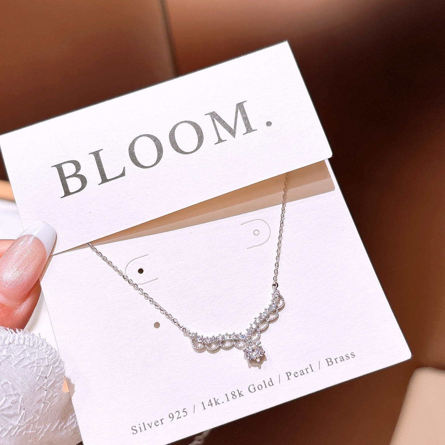 優しい低アレルギー銀モアッサナイトネックレスゴールド バレンタインデー