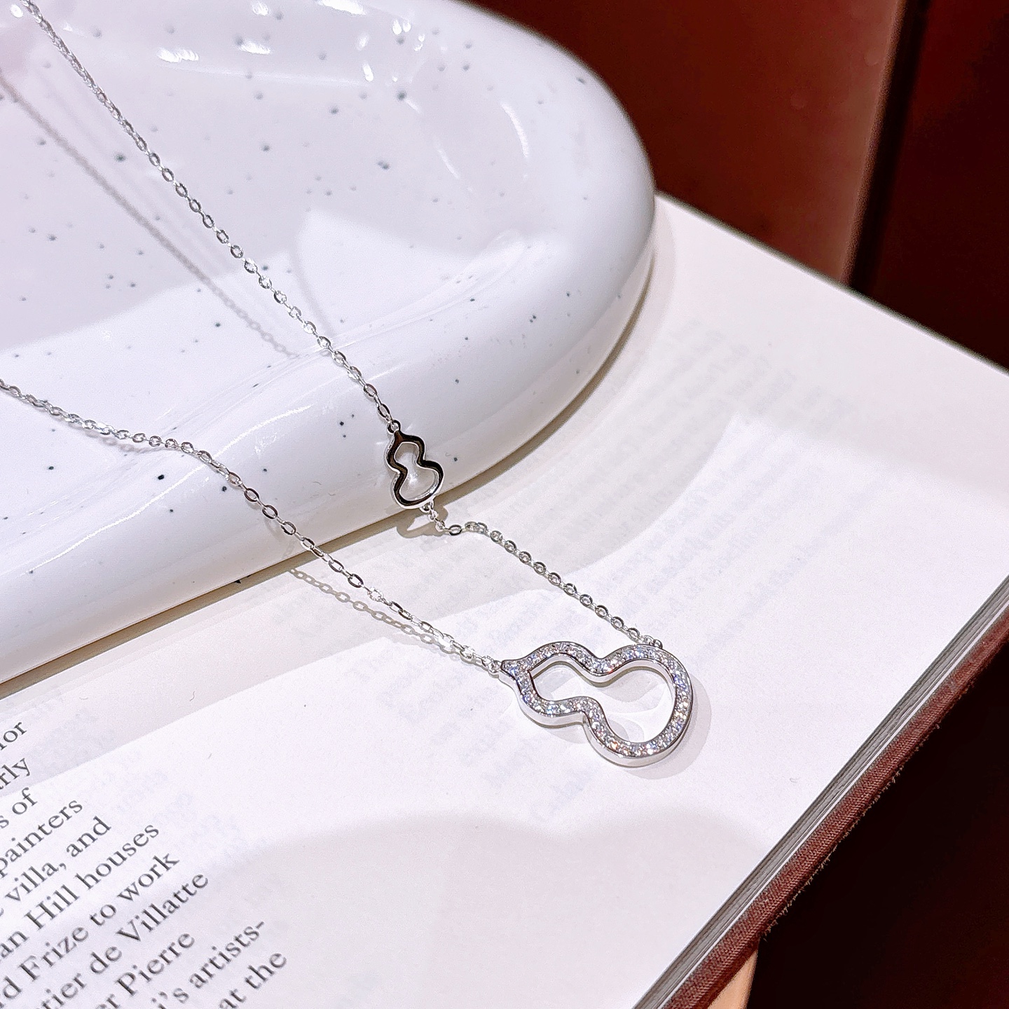 High Polish Silver Moissanite Necklace Vintage Teacher's Day Gold