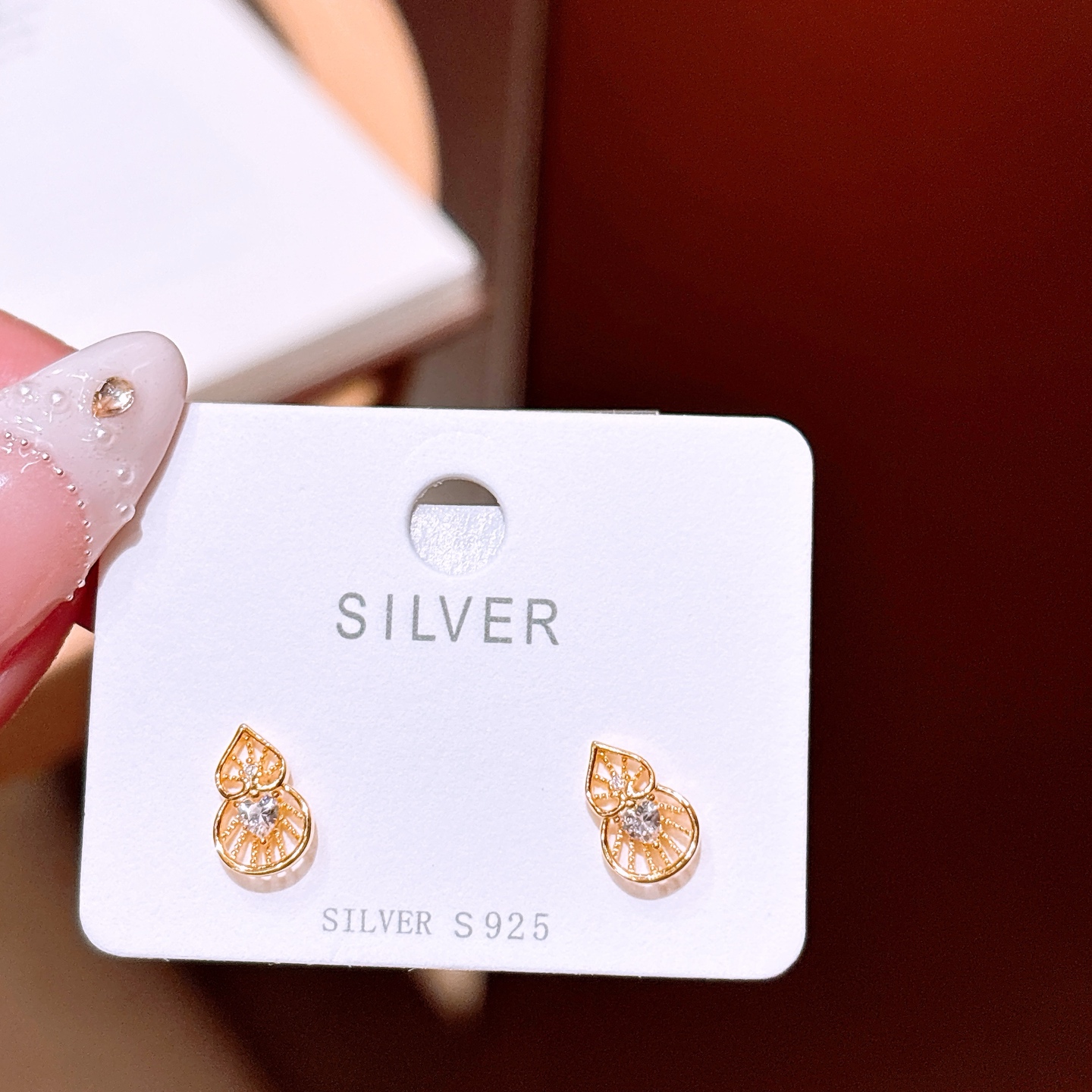 繊細ニッケル無添加銀イヤリングシルバー 婚約