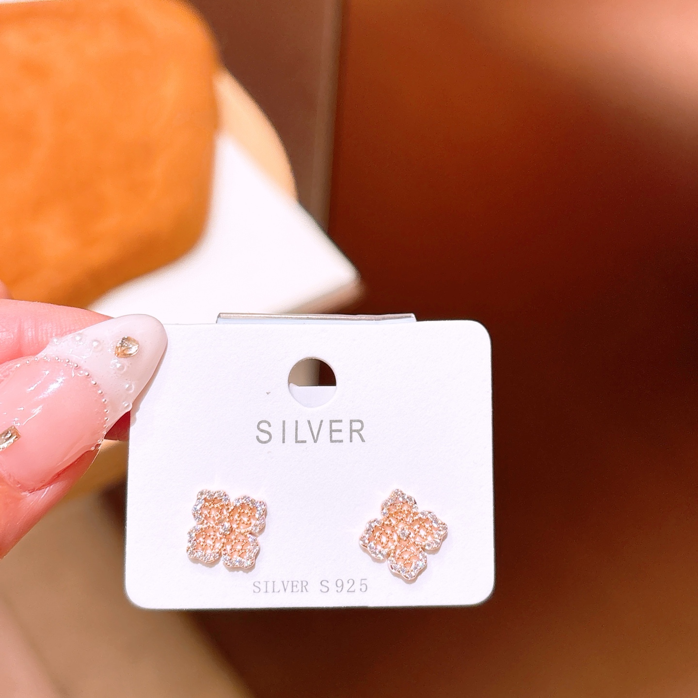 優しいアレルギー対応シルバーイヤリングゴールド 卒業