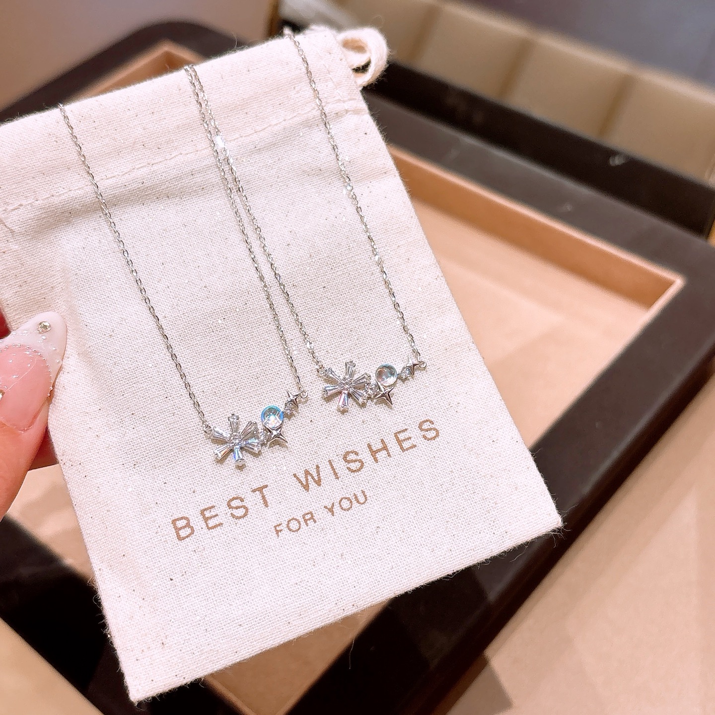 ユニークアレルギー対応シルバーネックレスシルバー 自分へのご褒美