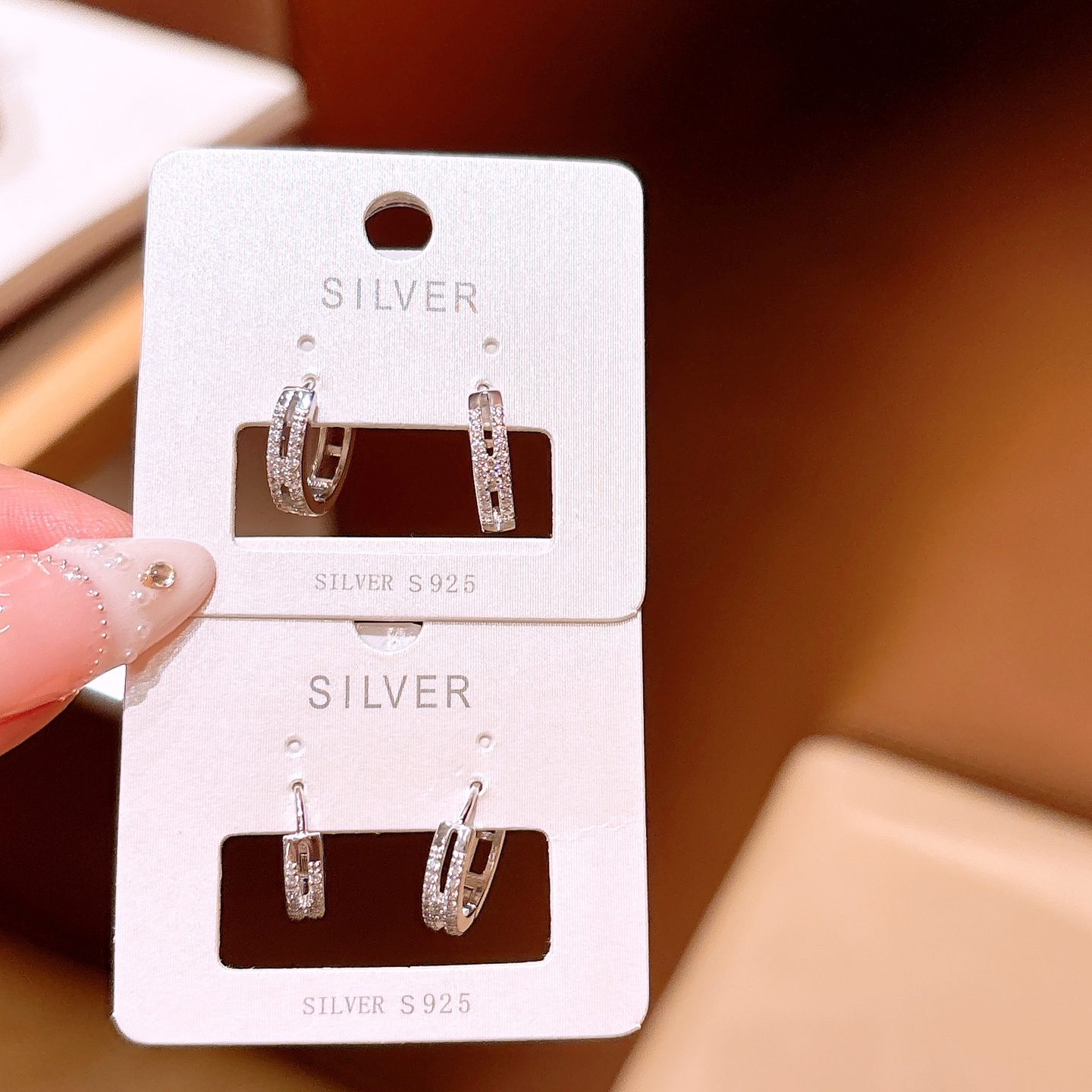 高級感ニッケル無添加銀イヤーカフゴールド 職場