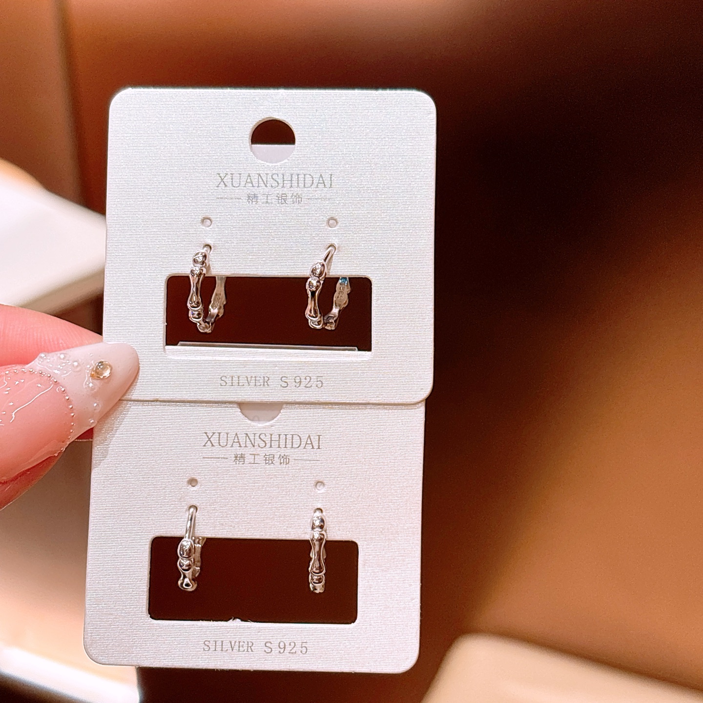 軽やかアレルギー対応シルバーイヤーカフシルバー 新年