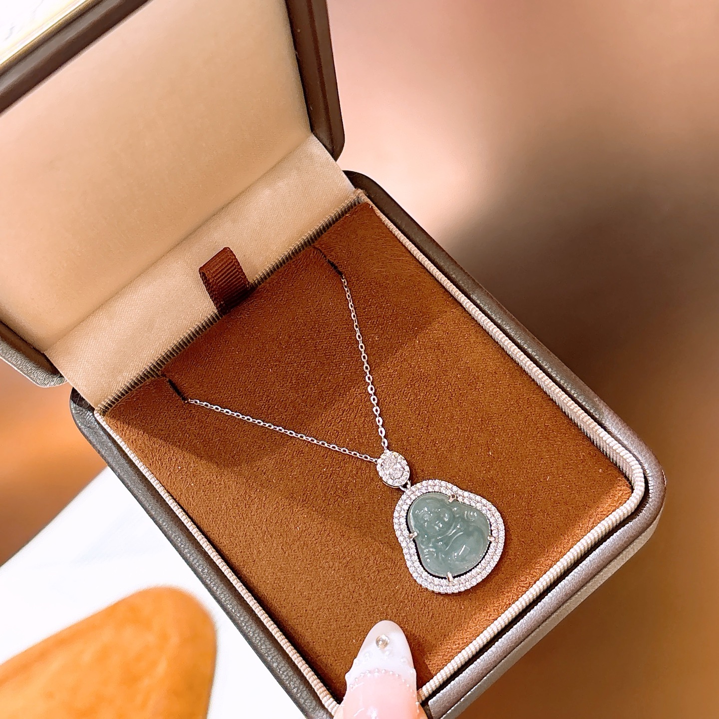 Hypoallergenic Silver Jadeite Necklace Girly Graduation Silver