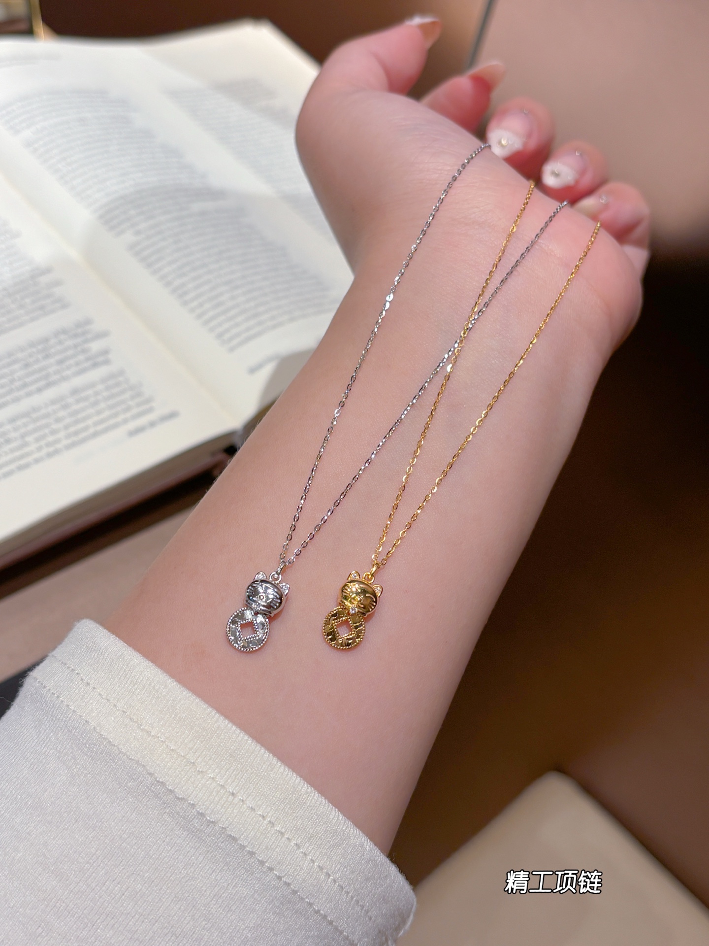 幻想的高品質シルバーネックレスゴールド ウェディング