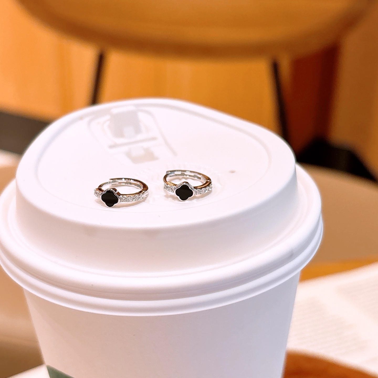 レトロ低アレルギー銀イヤーカフシルバー 年次パーティー