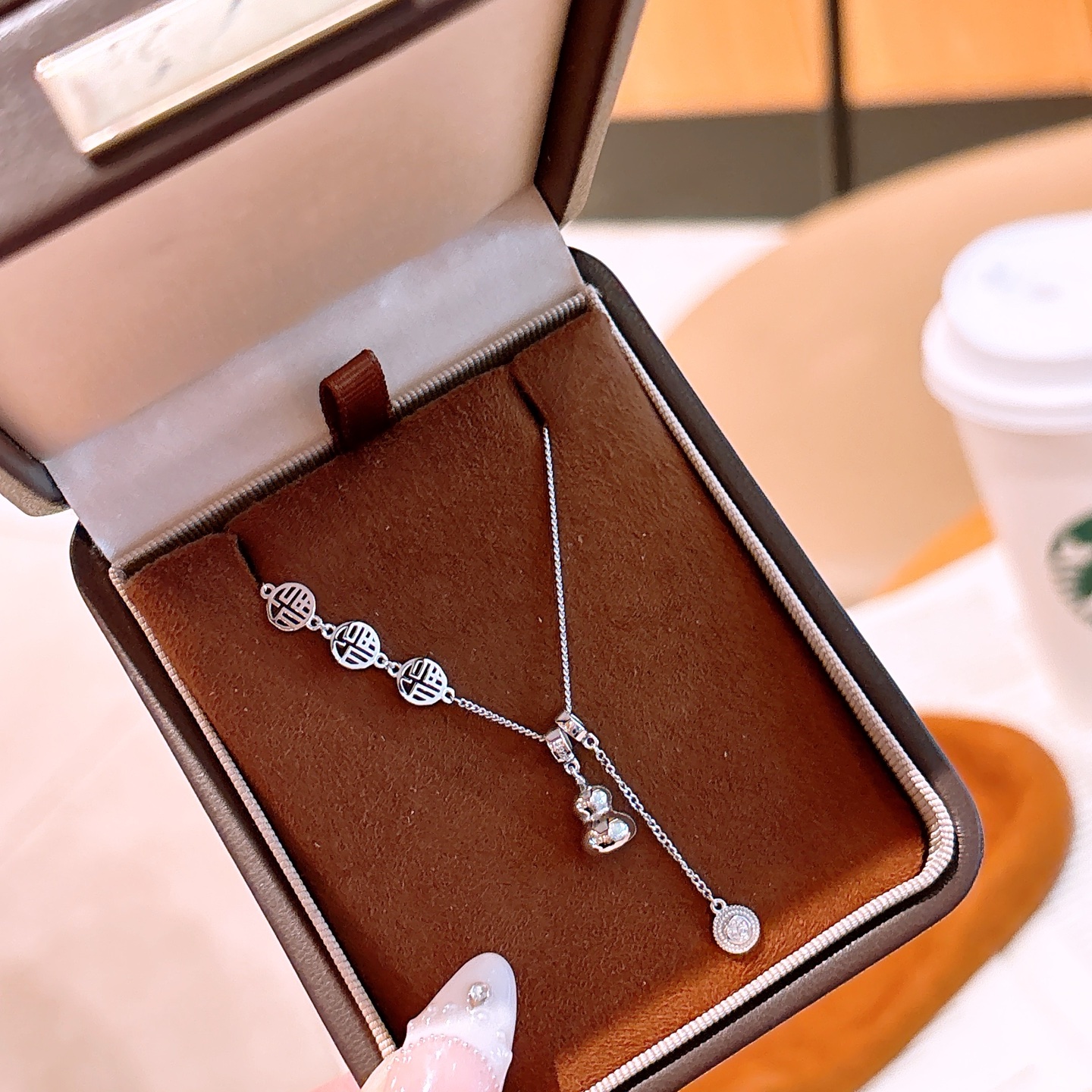 柔らかファインシルバーネックレスシルバー 父の日