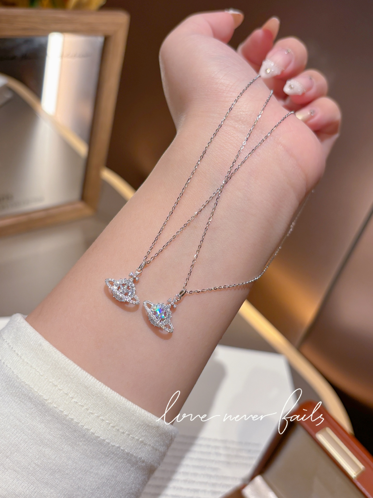 柔らかアレルギー対応シルバーネックレスゴールド 晩餐会