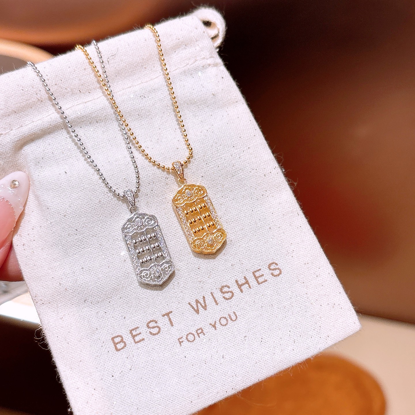 柔らか純銀ネックレスゴールド パーティー