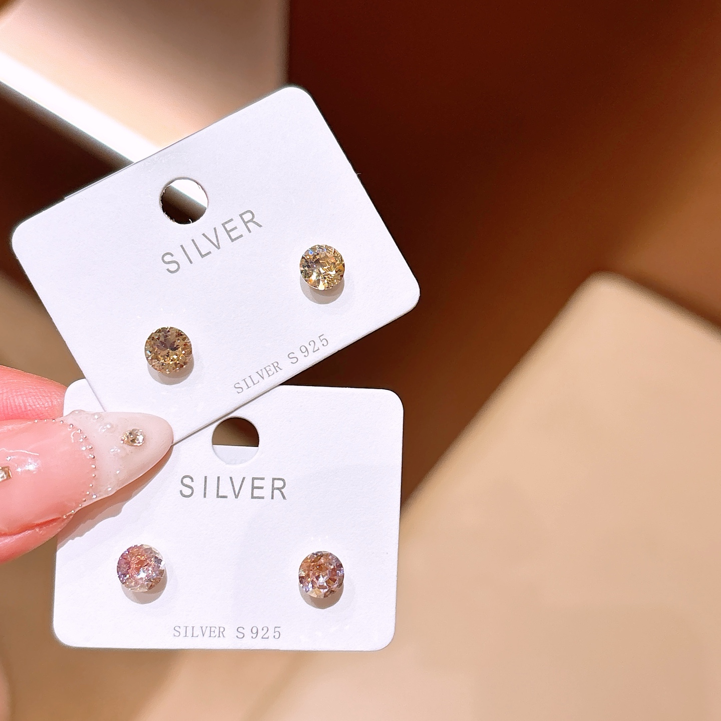 清純低アレルギー銀イヤリングゴールド 職場