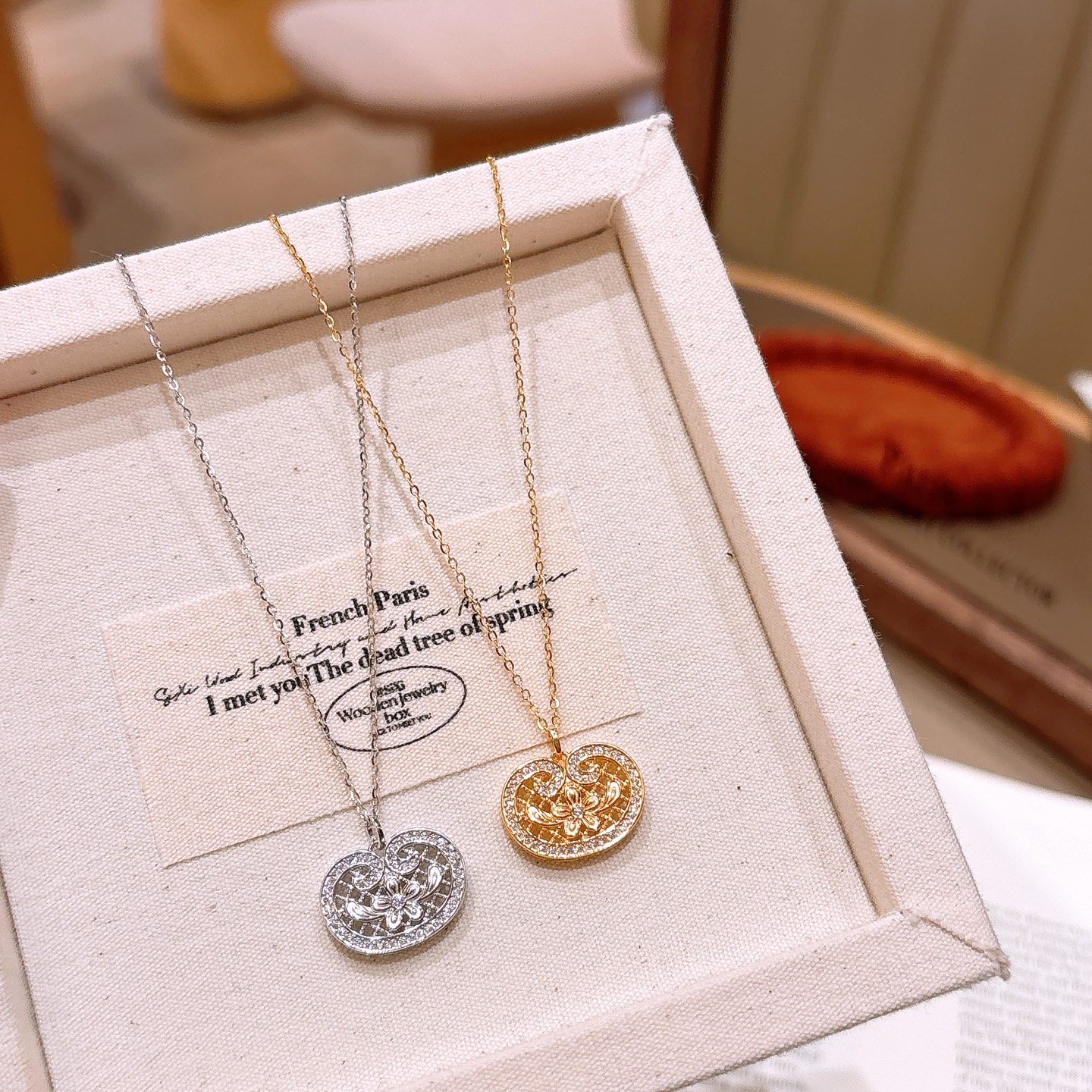 さわやか系アレルギー対応シルバーネックレスシルバー 晩餐会