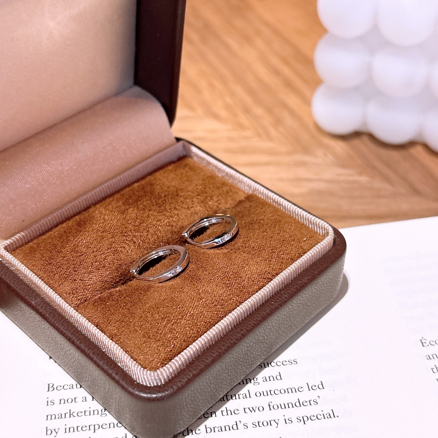 高級感低アレルギー銀イヤーカフシルバー 親友へのプレゼント