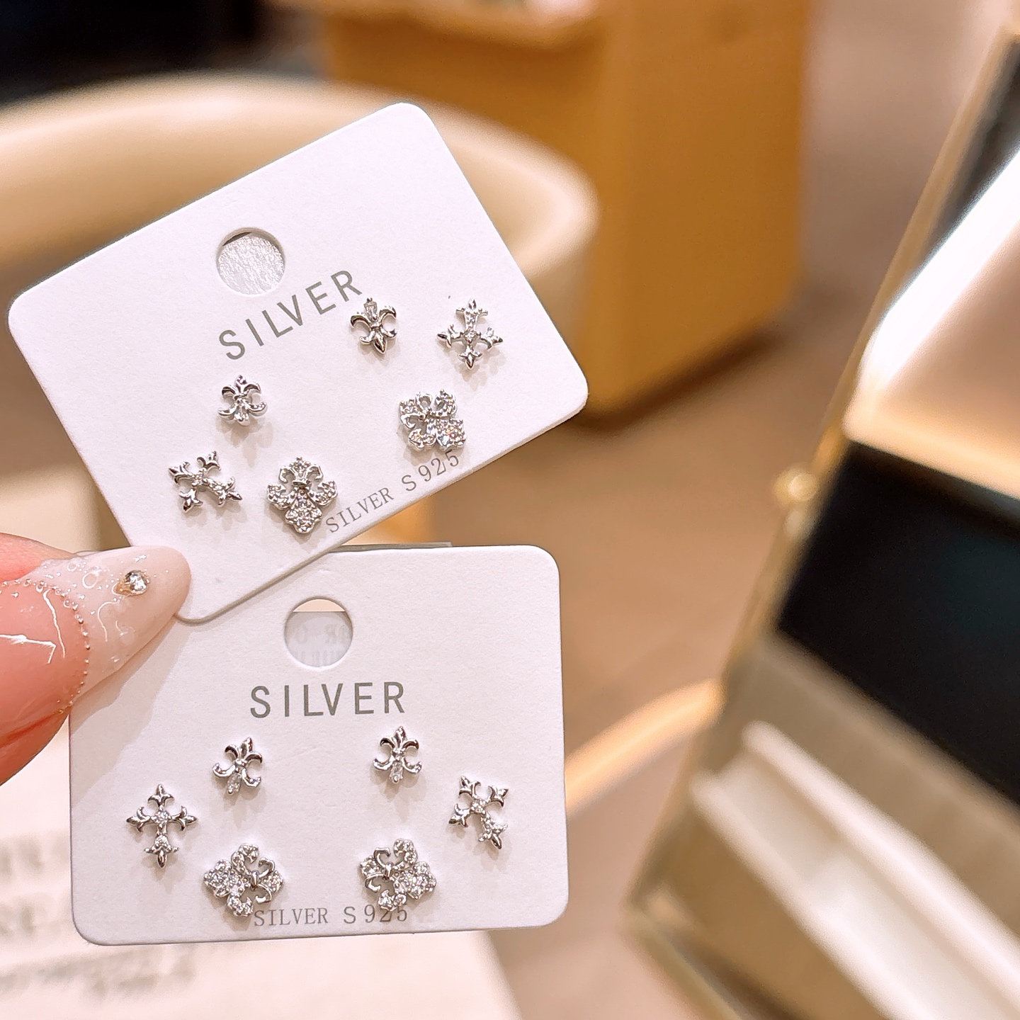 ガーリーアレルギー対応シルバーイヤリングシルバー 母の日