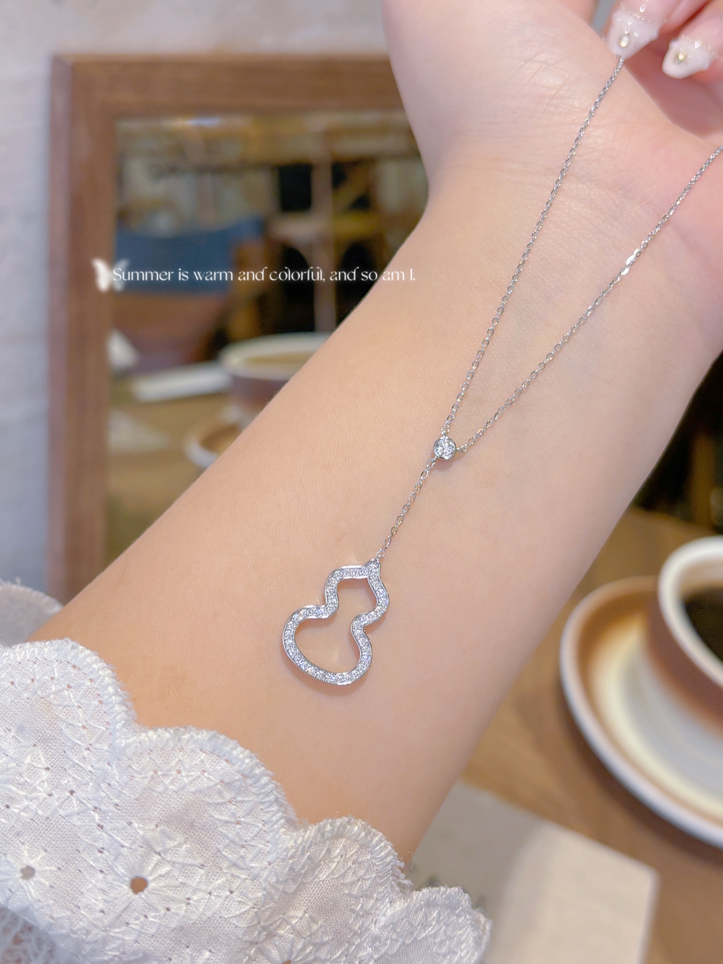 インスタ風アレルギー対応シルバーモアッサナイトネックレスゴールド デート