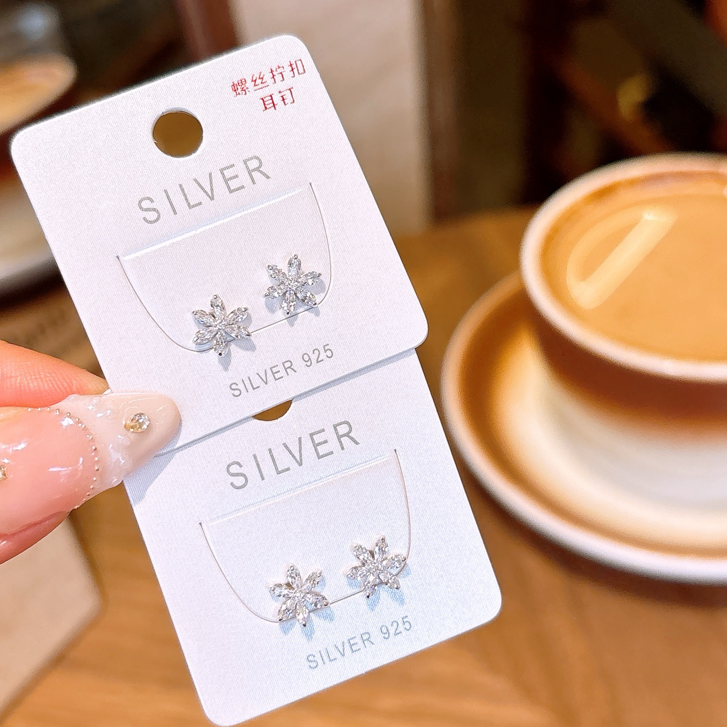 フレンチニッケル無添加銀ネジ止めスタッドゴールド 自分へのご褒美