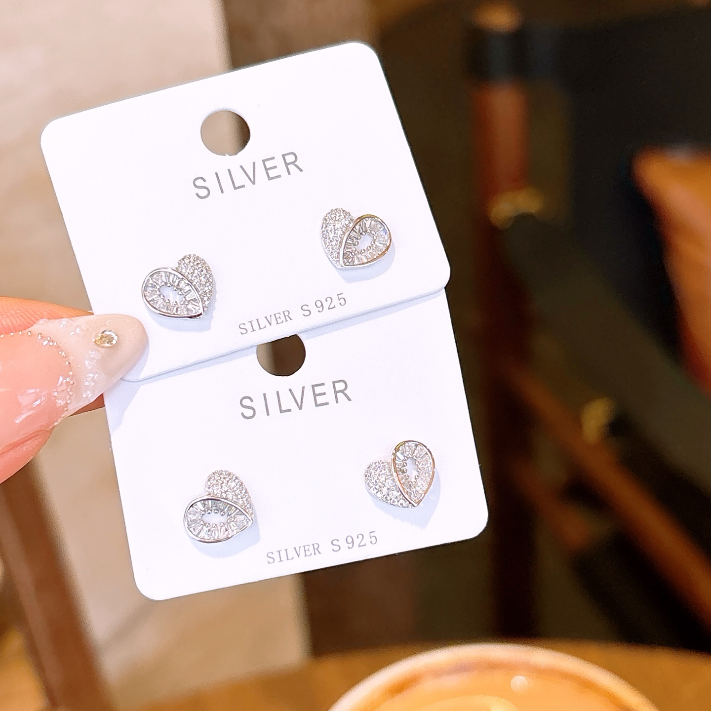 甘い低アレルギー銀イヤリングシルバー 親友へのプレゼント