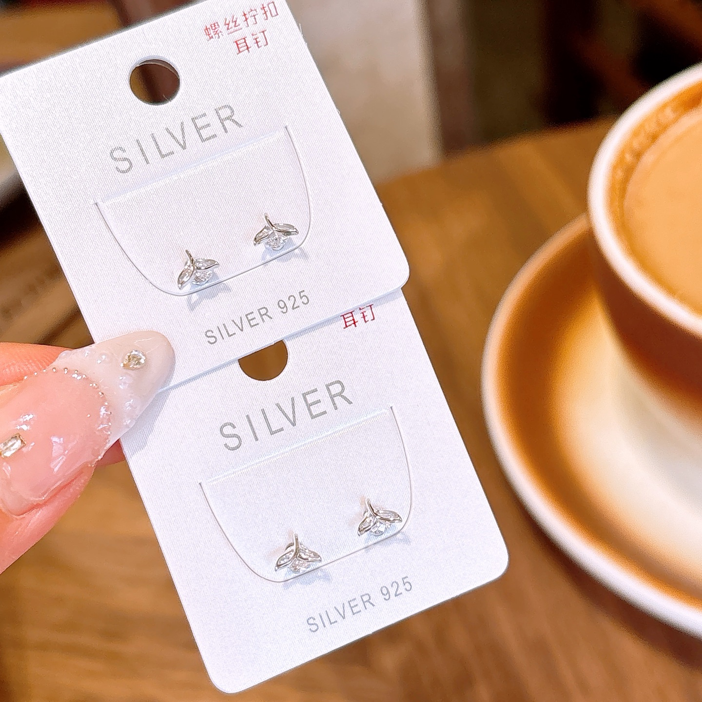 韓国風ニッケル無添加銀ネジ止めスタッドゴールド バレンタインデー