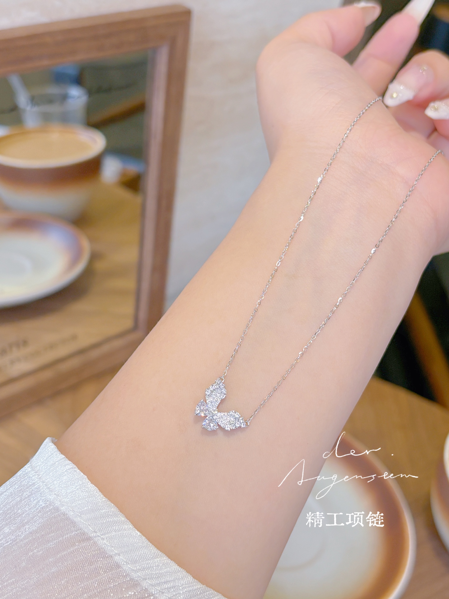 幻想的ニッケル無添加銀ネックレスゴールド 親友へのプレゼント