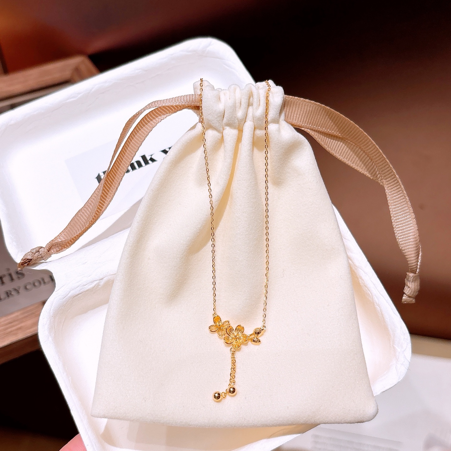 アーティスティックファインシルバーネックレスシルバー 晩餐会