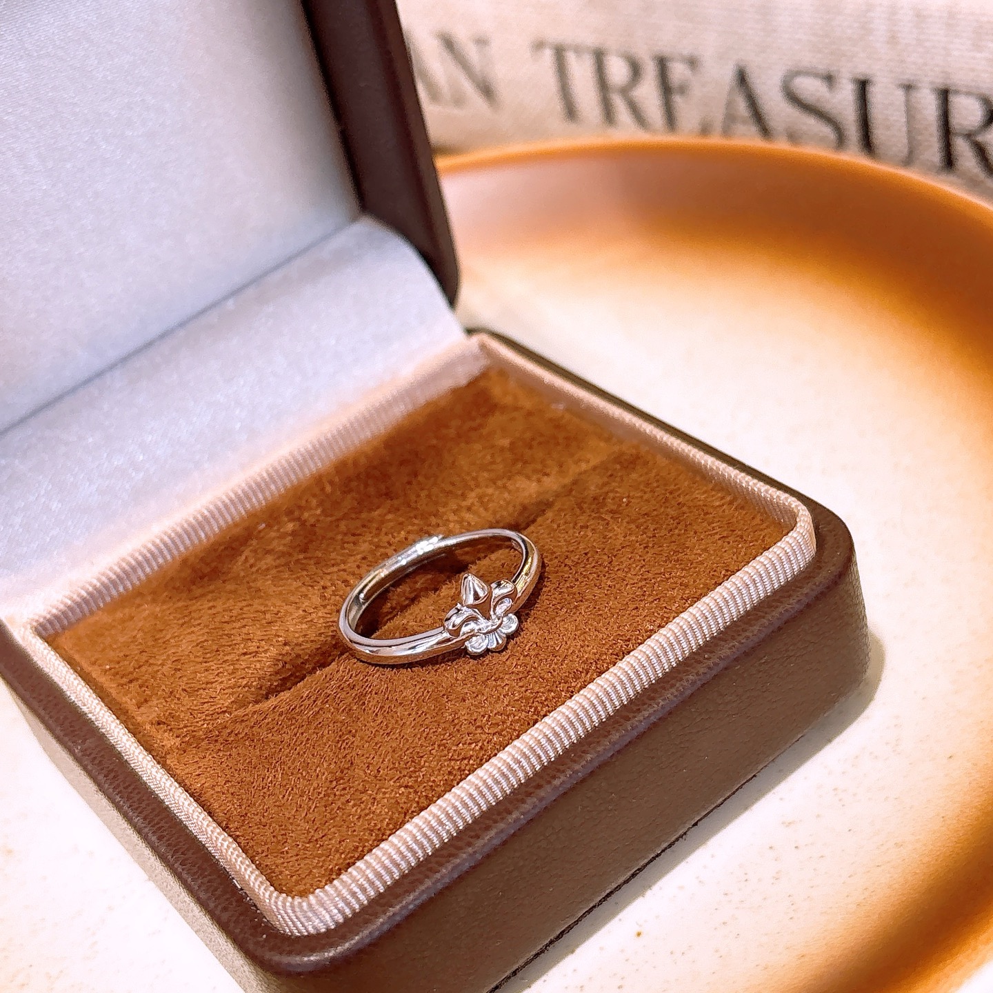 軽やかニッケル無添加銀リングゴールド 新年