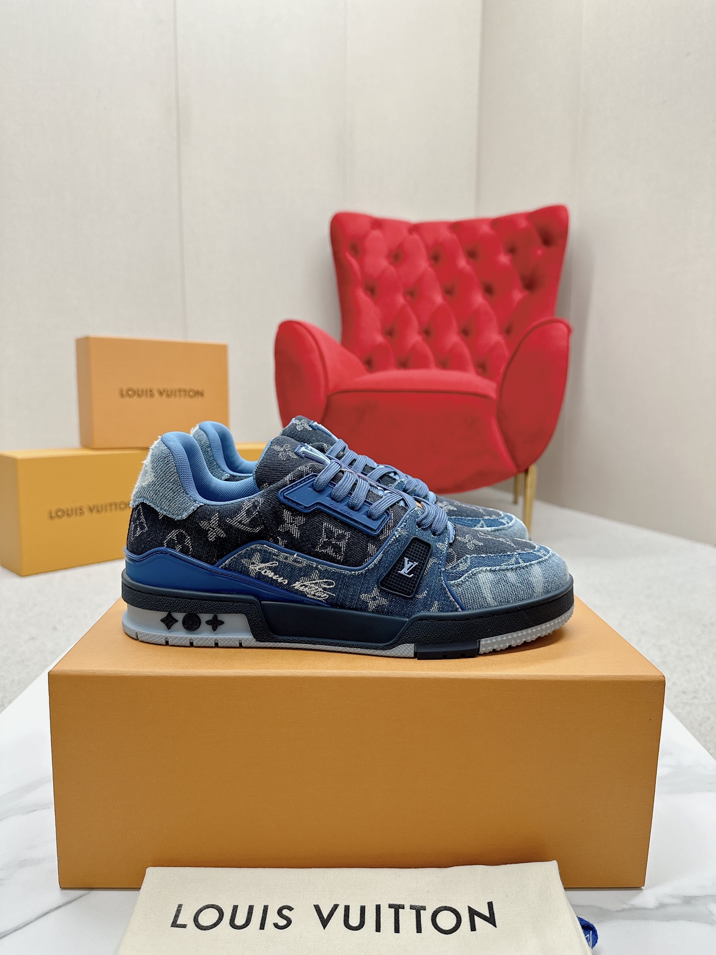 [Louis Vuitton Women