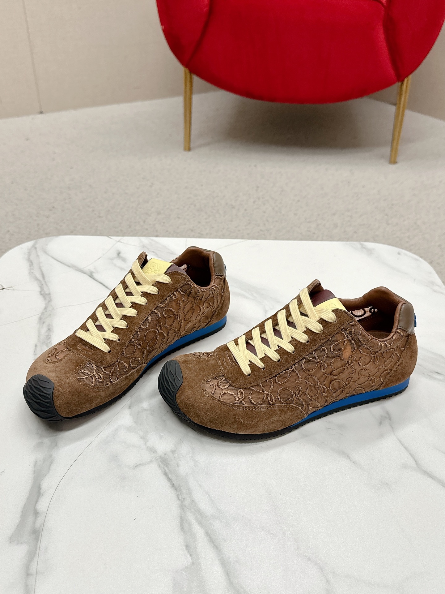Loewe Ballet Runner 2.0 Leather Sneakers Casual Shoes For Women 7 a1745676226273 1300