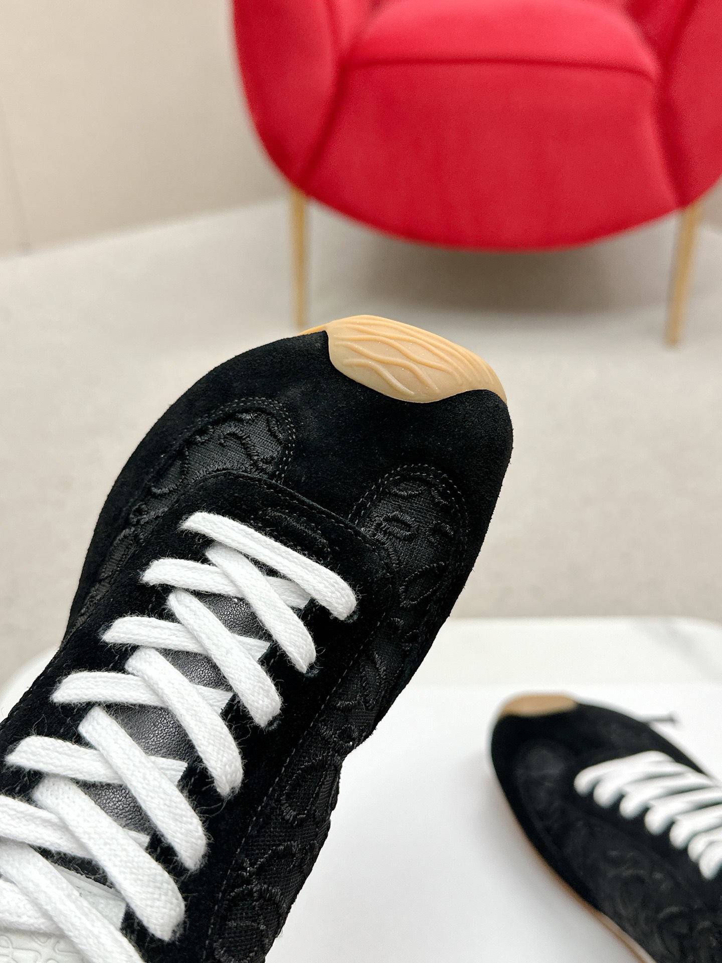 Loewe Ballet Runner 2.0 Sneakers - Stylish and Comfortable Walking Shoes 8 a1745676241834 1602
