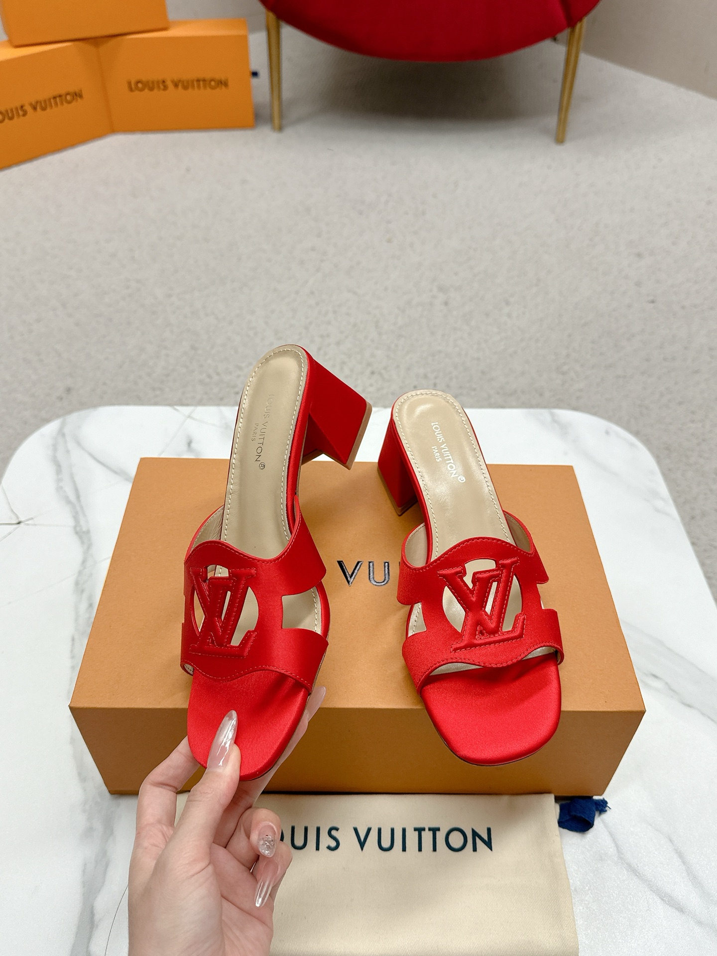 “Louis Vuitton 648Losis Top Version Heel Sandals Review”
