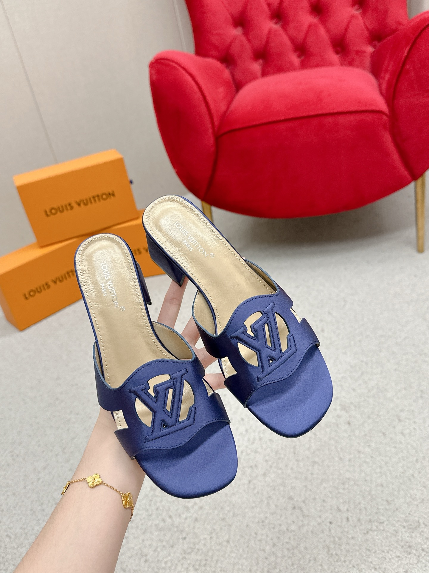 Title: Louis Vuitton 648 Heel Sandals Review Summary: Review of top version Louis Vuitton 648 heel sandals. - 图片 5